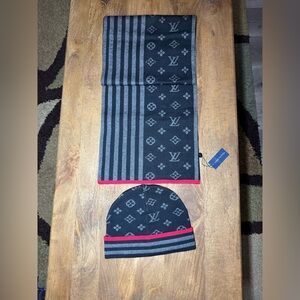 Black and Gray Scarf and Beanie Set, No Brand
